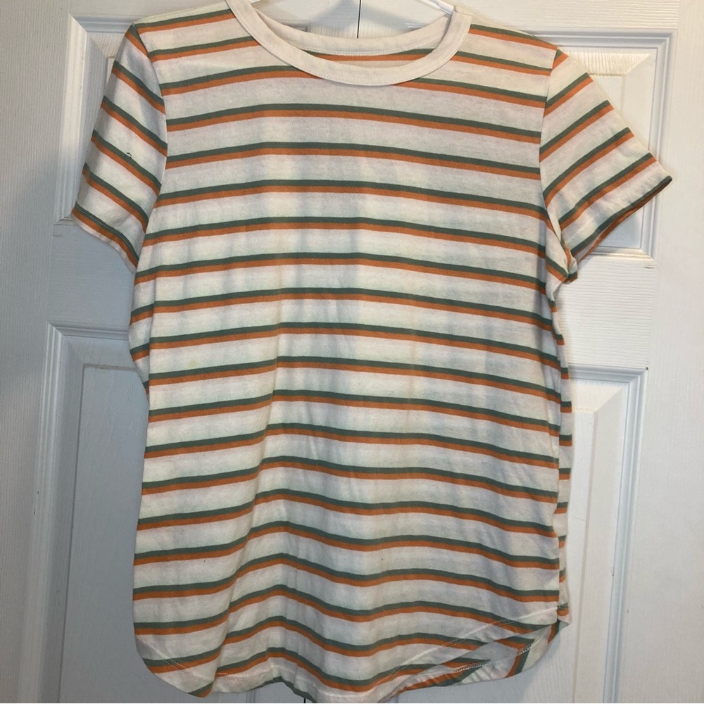 So brand juniors crew neck tee